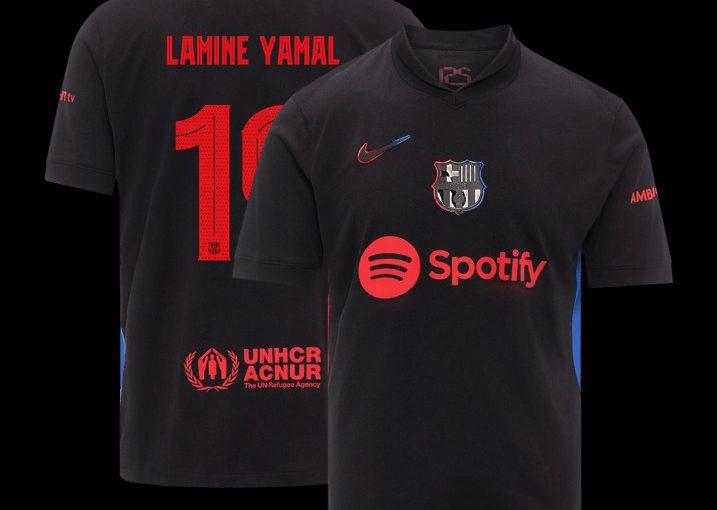 Lamine Yamal Deelt Veelzeggende Foto Van Diego Maradona In Shirt Van Fc Barcelona