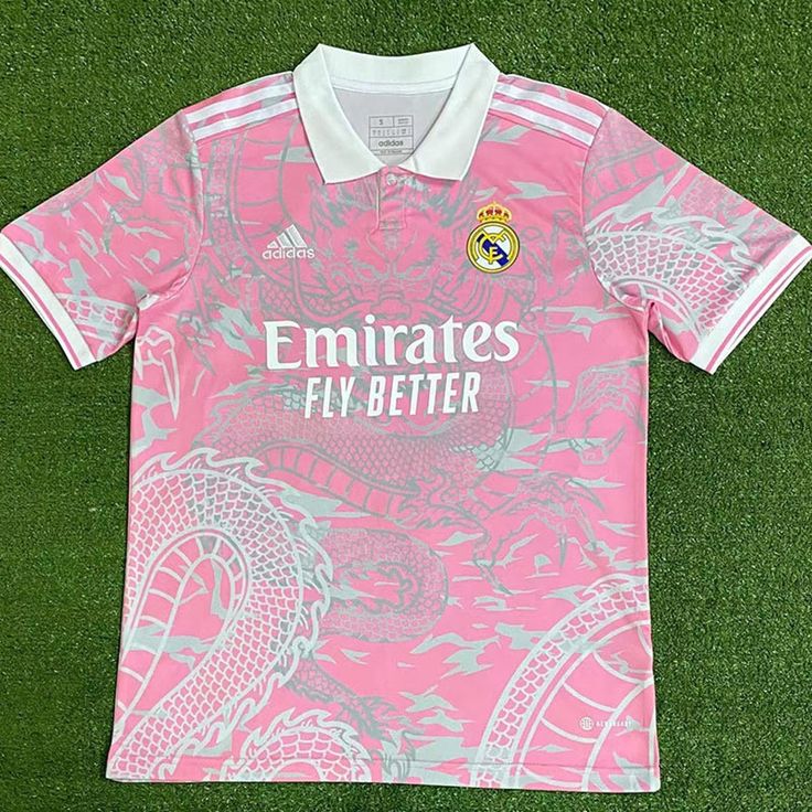 roze real madrid shirt